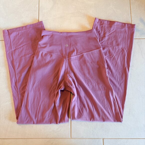 EUC Lululemon Groove Hi- Rise Flare Pant sz 4 - Picture 4 of 7